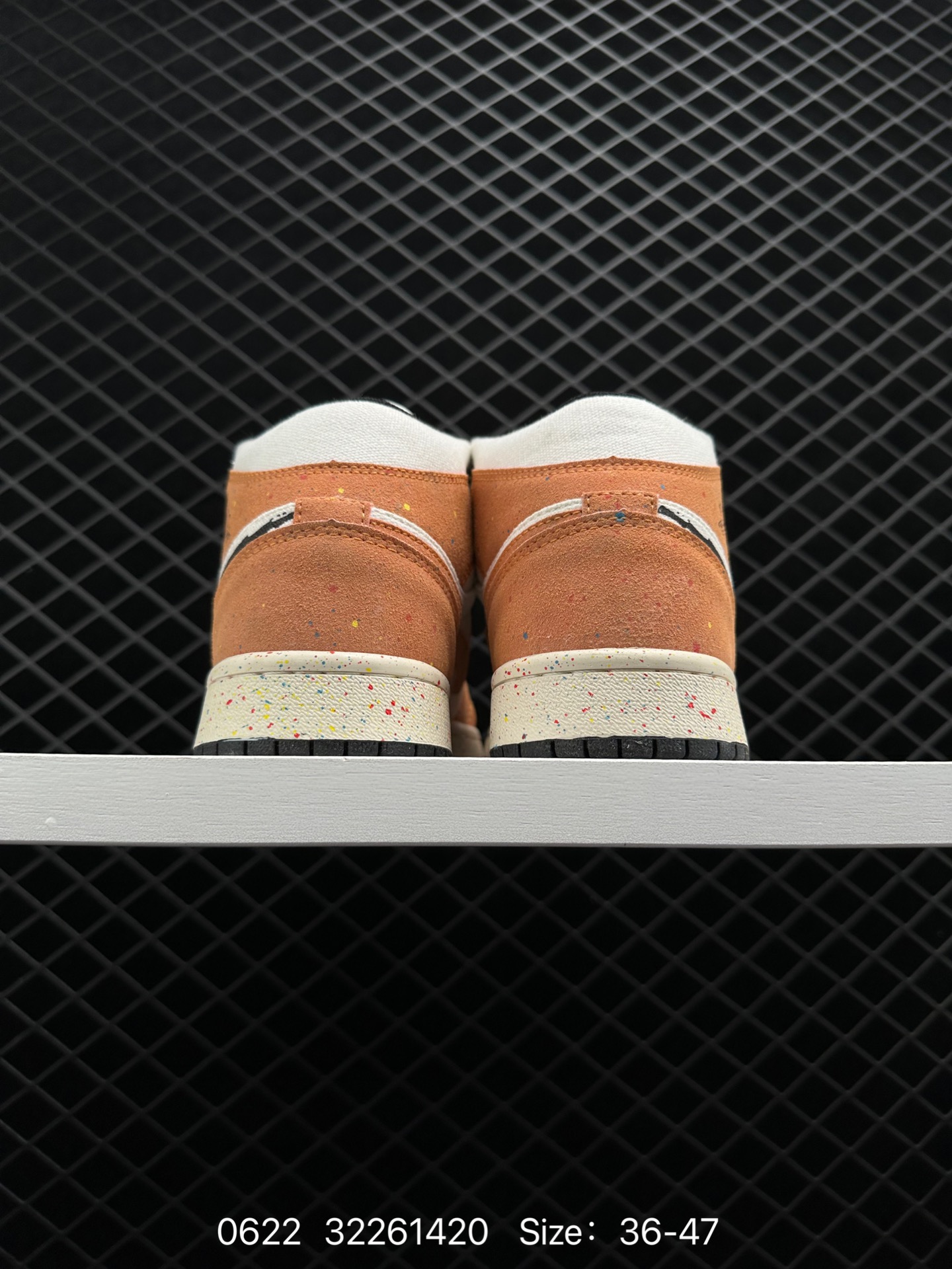 Air Jordan 1 Mid AJ1